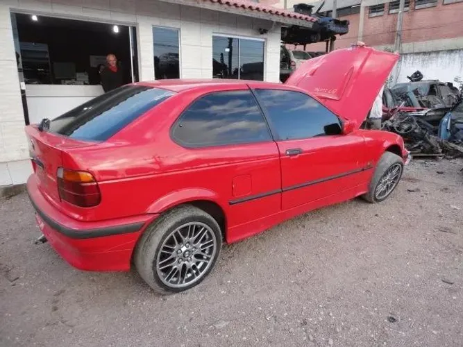Sucata Bmw 318i Compact 1995 Retirada De Peças