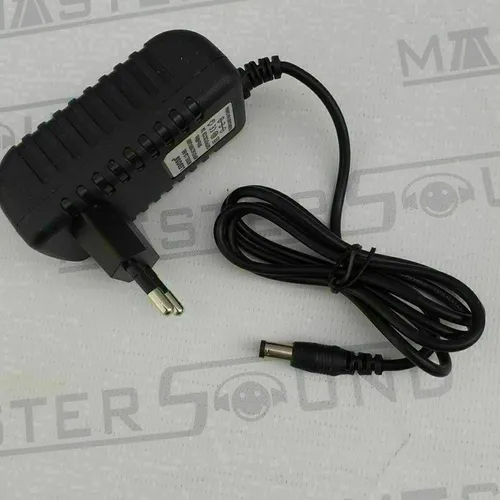 Fonte de alimentação. 12 volts. 3A. Nova.