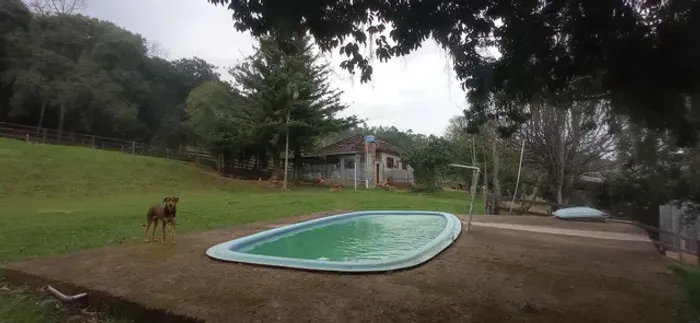 Chácara 3,6 Hectares em Rolante RS Casa Madeira 4 Quartos Galpões Açudes Piscina
