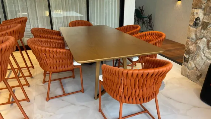 Mesa de Cozinha no TRICÔ NÁUTICO com Banquetas