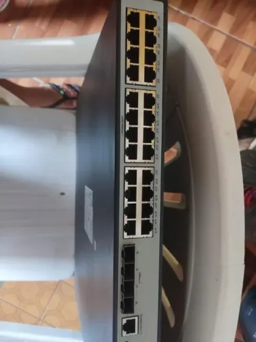 Switch 3com 10/100/1000 24 portas