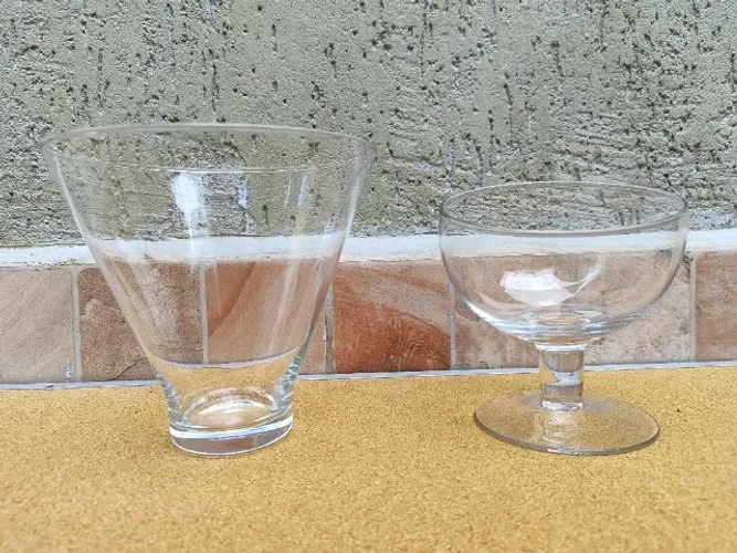 2 Taças de Vidro para Decoração ou Sobremesa