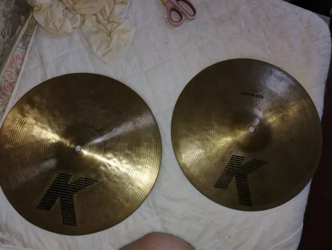Pratos zildjian K crash 16 e hihats 14 (leia o anúncio)