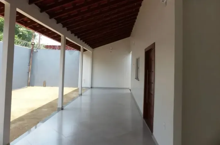 CASA A VENDA NA ESTRUTURAL 