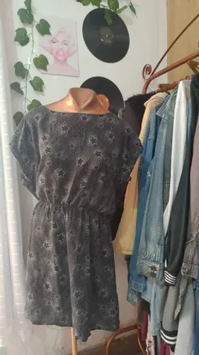 Vestido estampa galáxia Renner preto