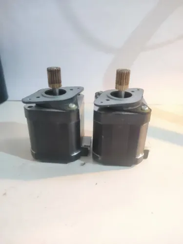 Kit 2 motores de passo Nema 17 - CNC