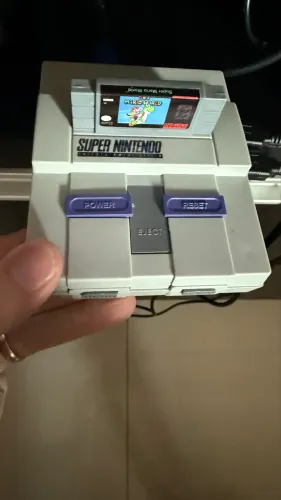 Game retrô com dois controles 21 mil jogos - troca apenas com games
