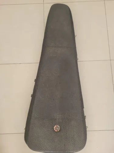 Semi case Solid Sound para baixo