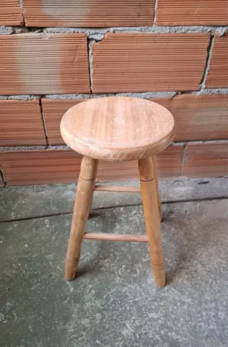 Banquinho de madeira rústico 50cm novos