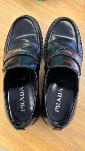 Sapato masculino Prada