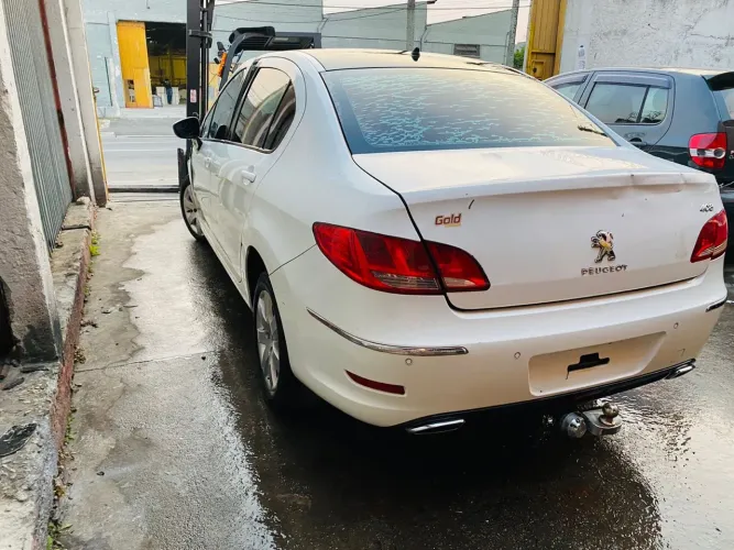 Sucata Peugeot 408