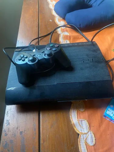 PS3 Super Slim - (DESBLOQUEADO)