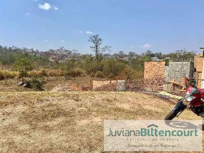 Terreno Condomínio Jardins Napolis 391m2 Senador Canedo