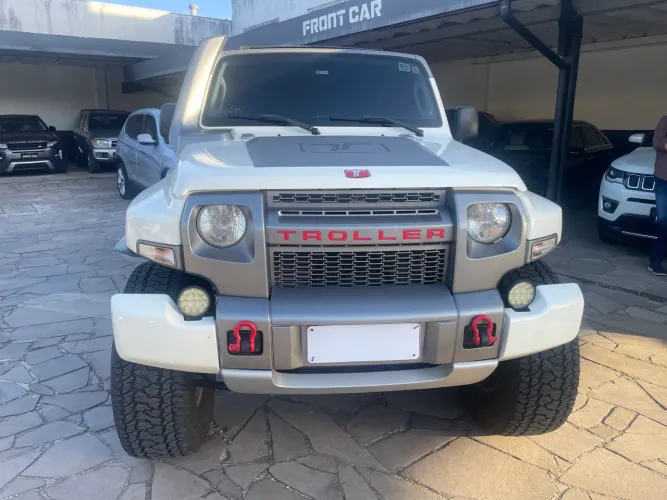 Troller T-4 4X4 3.2 20V TDI Cap. Rígida Diesel 2016