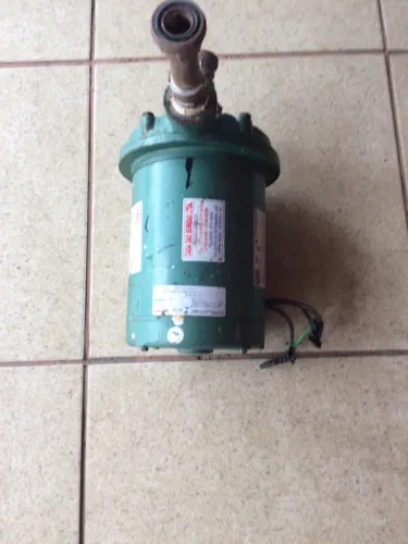 Bomba da água centrifuga