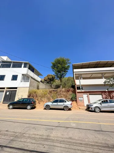 BAIRRO FONTESVILLE - Via principal - Lote 460 mts (Kátia Corretora)