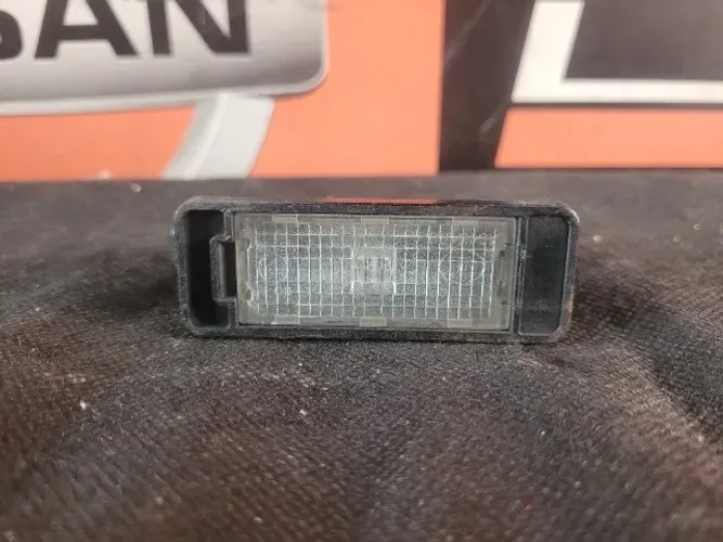 Lanterna Luz da Placa Renault Sandero Logan 2008 a 2021 265109646R