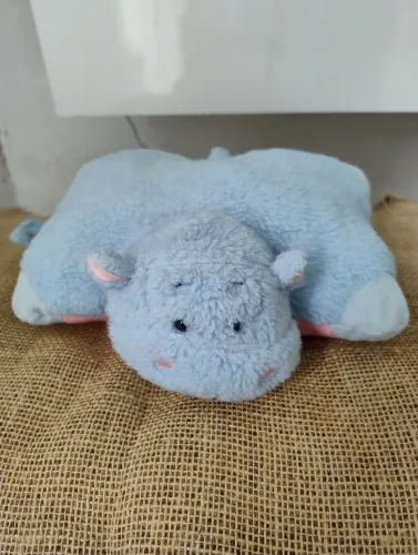 Boneco de Pelúcia Hipopótamo Azul Bauducco 