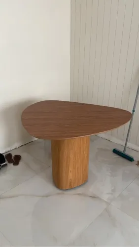 Mesa orgânica triângulo 1,20X1,20 