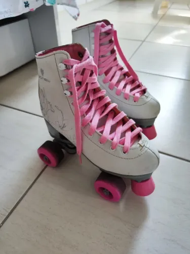 Patins Quad Retrô Gonew Branco e Rosa (usado)
