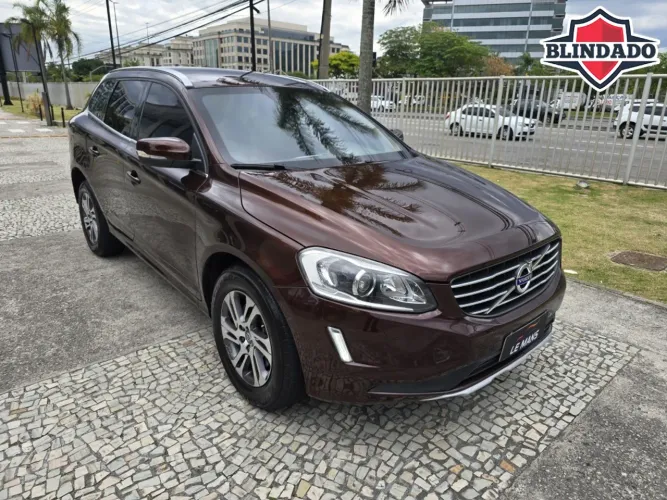 Volvo XC-60 XC 60 T-5 Dynamic 2.0 FWD Turbo Gasolina 4P AUT 2015