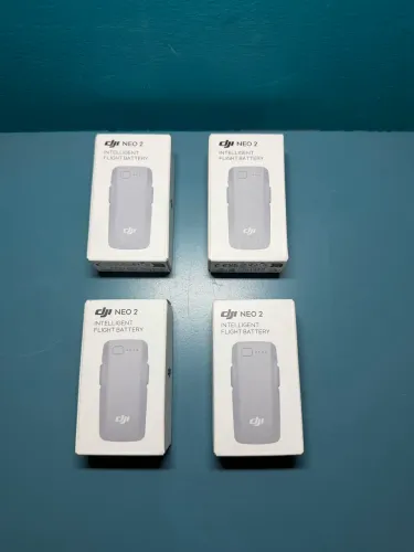 HUB CARREGADORA E BATERIAS DRONE NEO 2 - NOVO LACRADO.