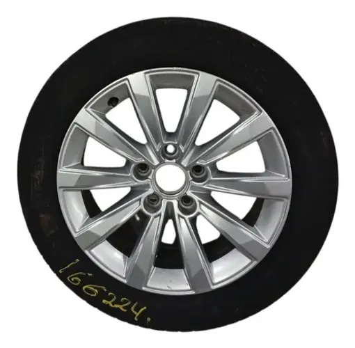 Roda e Pneu Usado/Audi A3 Sportback 2014 2015/Tamanho 205 55 R16