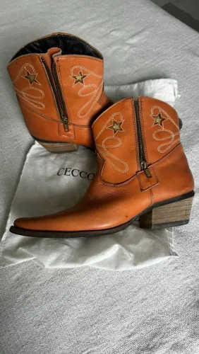 Bota country