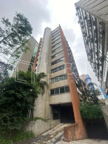 R Pedroso Alvarenga, Itaim Bibi