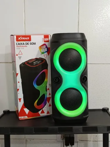 Caixa de Som Bluetooth Portátil 50W com LED RGB<br>R$ 250