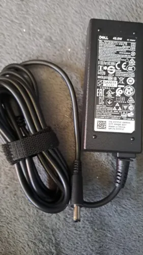 Carregador Dell - 45 Watts (conector 4.5mm) ---ORIGINAL---