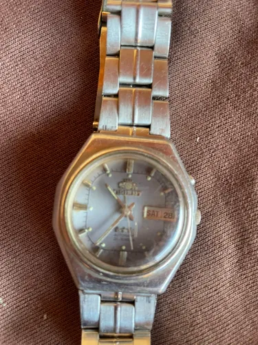 Vendo relógio oriente automático relíquia