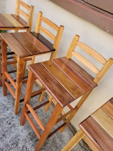Banqueta alta 