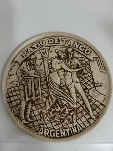 Prato Decorativo ?Pátio de Tango?