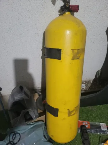 Cilindro 8m validade 2037