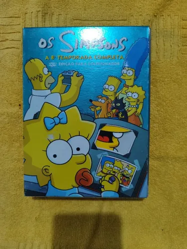 Box de DVDs da oitava temporada completa da série Os Simpsons