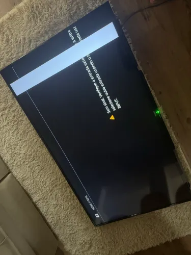 Vendo TV Sony 65 polegadas. está com esse lista na tela