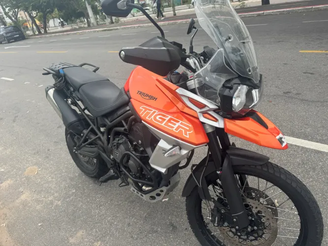 Tiger xcx 800 único dono KM 17000
