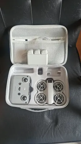 DJI Neo Fly More Combo