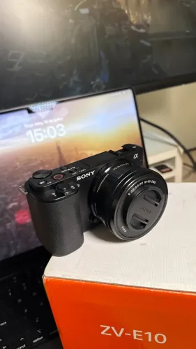 Sony ZV-E10 - Nova