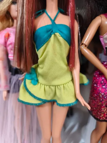 Roupa Barbie ultra hair