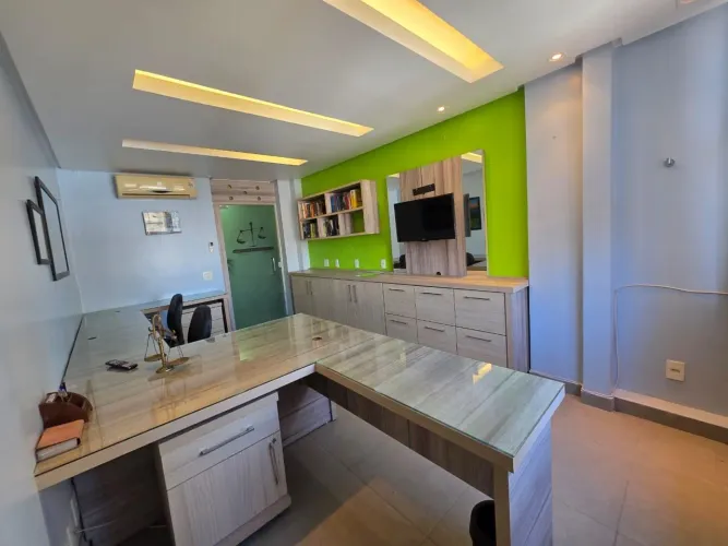 SALA COMERCIAL EQUIPADA À VENDA