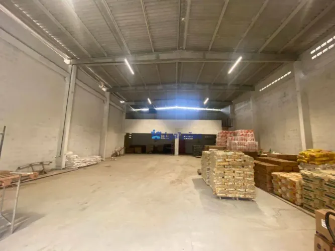 Galpão com 450m² em Passarinho, Recife - PE