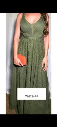 Vestido verde militar