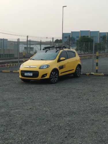 Fiat Palio Sporting Dualogic 1.6 Flex 16V 5P 2013