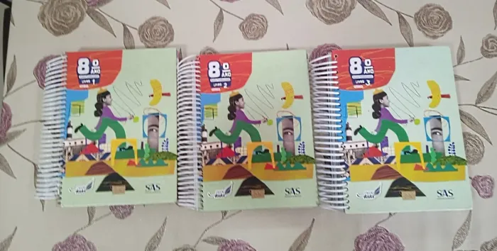 Material SAS 8°ano edição 2024 e outros livros