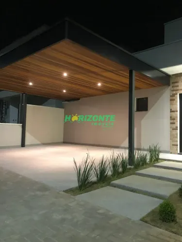 Casa em condomínio fechado à Venda no bairro Floresta, em São José dos Campos - SP