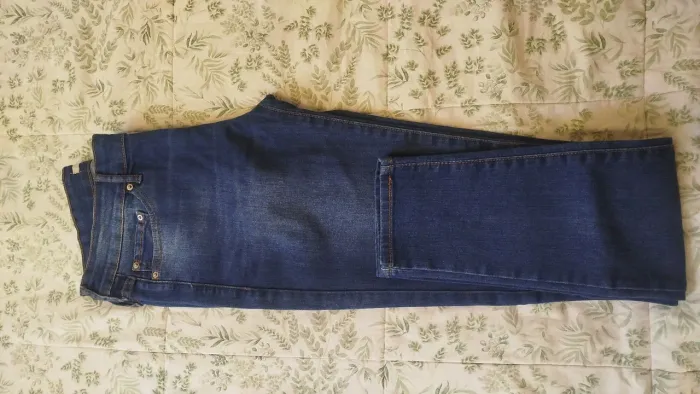 Calça Levis Skinny - 40 - ótimo estado - R$80