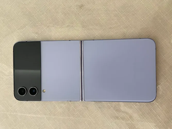 Celular Samsung Zflip 4