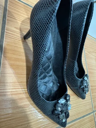 Scarpin Jorge Bischoff novo